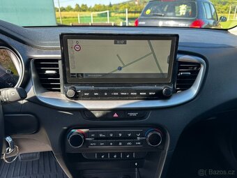 KIA Ceed SW 1.6 CRDi Gold - 15