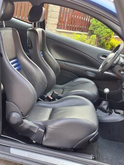 Ford Puma 1.7 16V 92 kW Nová STK Recaro - 15