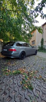 BMW 525 D e61 LCI rok 2009 - 15