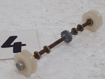 ND na KDN Turbolet retro letadlo - hračka - 15