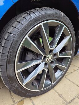Škoda Rapid 1.2tsi 77kw SPORT XENON PANORAMA - 15