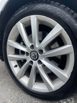 Volkswagen Passat 2.0 TDI 103 kW Xenony, Manual - 15