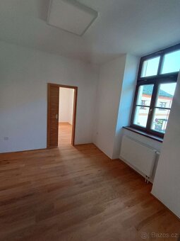 Pronájem 3+kk Netolice, Mírové náměstí v centru - 15