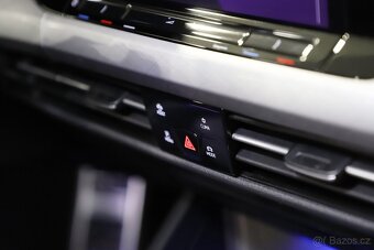 VW Golf 8 Variant Alltrack TDI 147kW 4x4 - záruka Autodraft - 15