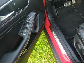 M B GLA 220D - 15