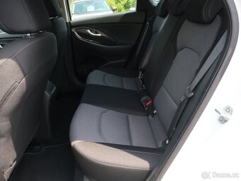 Hyundai i30 1.0T-GDi,88kW,1majČR,Comfort,Fastback - 15