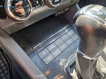 Škoda Octavia 3 Combi RS 2,0TDI DSG WEBASTO - 15