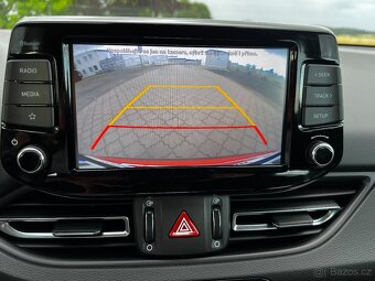 Hyundai i30 COMBI 1,0 T-GDi 88kW SMART LED, NAVI - 15