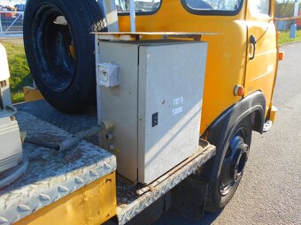 AVIA A30K plošina - 15