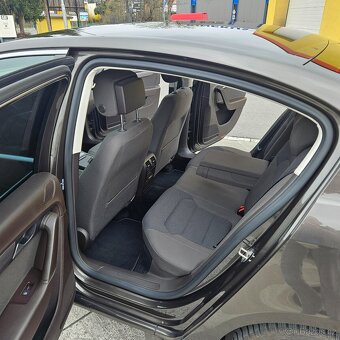 Vokswagen Passat 1.4 CNG ecofuel - 15