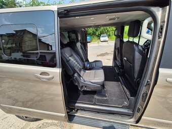 Ford Tourneo Custom - 15