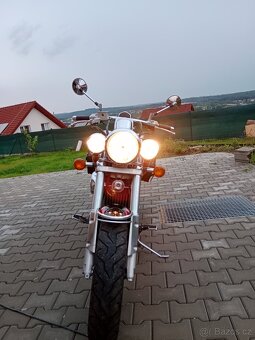 Suzuki marauder vz 800, 37, top stav - 15