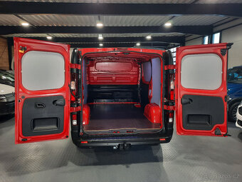 Renault Trafic 2,0 DCi - LED, Navi, Ťažné - 15