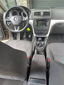 ŠKODA YETI 2.0 TDI 103 kW 4x4 2014 KLIMA ALU KOLA 132 000 KM - 15
