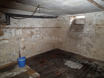 Prodej rodinného domu 5+1, 180 m2, pozemek 422 m2, Hekova, P - 15