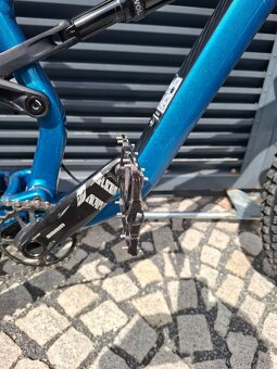 Celopéro, sjezdové  kolo, bike Cannondale - 15