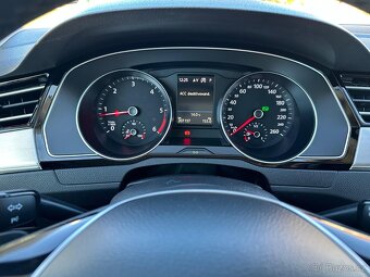 Passat B8 2.0TDi 2018 DPH  Highline 4Motion DSG  ALCANTARA - 15