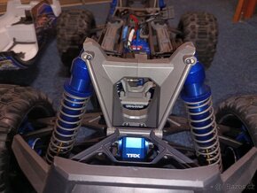 Traxxas Xmaxx Ultimate 8s - 15
