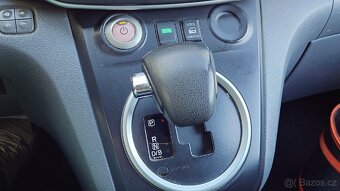 Nissan e-NV200 sklápěč, sklopka - 15