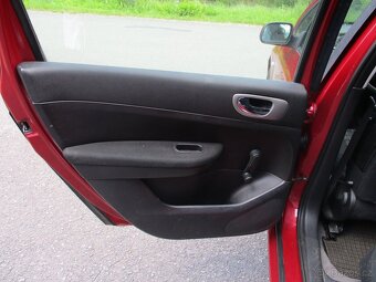 PEUGEOT 307 -1.6 kombi , Jede v pohodě - 15