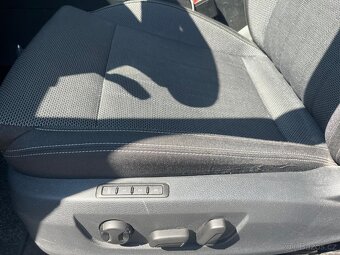 Škoda Superb III FL 2.0 TDi DSG Tažné - 15