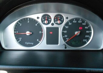 Ford Galaxy 1,9 TDI 66 kW Historie 7 Míst nafta - 15
