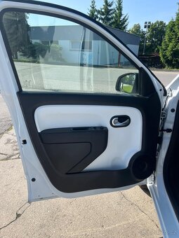 Renault Twingo ZE 2022 elektrické 33 tis. Km - 15