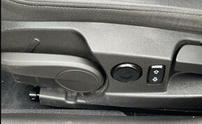 Opel Insignia 1.6 CDTI 136K AT6 - 15