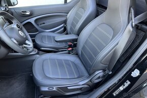Prodám Smart Fortwo Cabrio EQ BRABUS JBL - 15