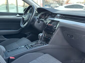 Volkswagen Passat 2021 - 15