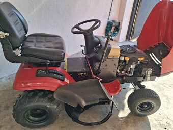 zahradní traktor - 15
