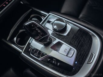 BMW 740d xDrive Msport Laser DPH - 15