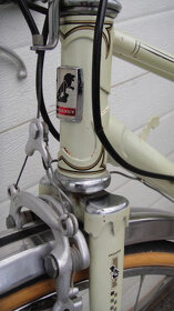 Peugeot 1980, hezký originál, vanilková perleť - 15