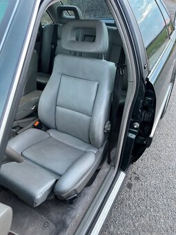 Audi V8 D11 4.2 206kw automat 4q - 15