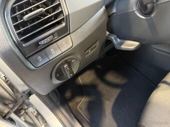 Škoda Fabia III 1.2 TSI 81kw DSG 7/2015 nová STK a servis - 15