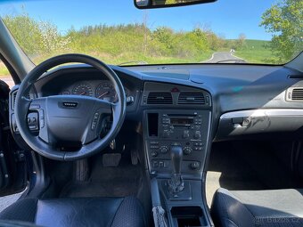 Volvo v70 2.4t 147kw LPG - 15