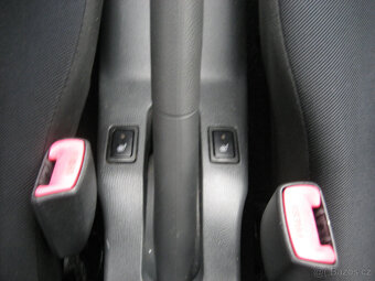 SUZUKI SWIFT 1.3, 4x4 - 15