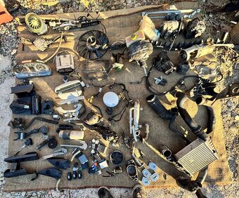 Škoda Superb 1 2.0tdi 103kw díly z vozu ihned - 15