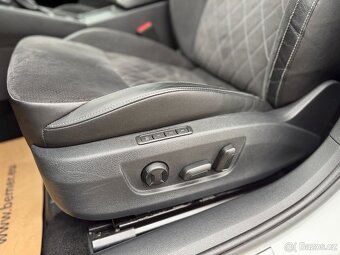 ŠKODA SUPERB 2.0 TDI SPORTLINE DSG VIRTUAL MATRIX - 15