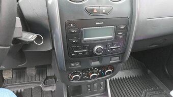 DACIA DUSTER 1,6 i LPG - 15