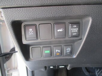 NISSAN X-Trail 1,6 dCi 130 Tekna Automat Pano 2015 - 15