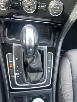 Volkswagen golf - 15
