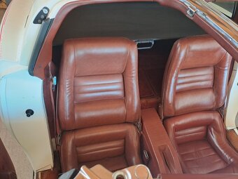 Cevrolet Corvette C3 V8 5,7 - 15