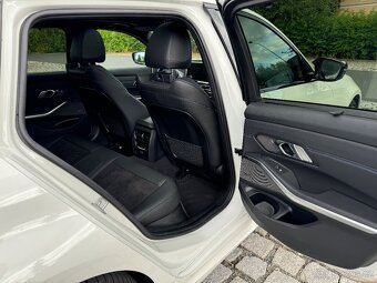 BMW M340d xDrive Touring + záruka do 2026 + odpočet DPH - 15