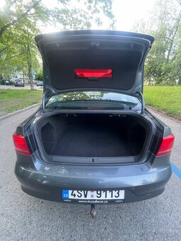 Volkswagen Passat B7 - 15