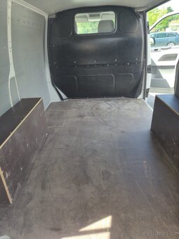 Volkswagen Transporter 7J0 - 15