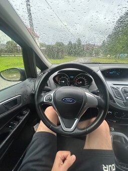 Ford B Max 1.0 - 15