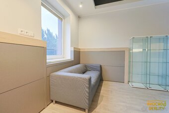 Pronájem luxusního salonu krásy po kompletní rekonstrukci - 15