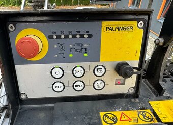 Mercedes-Benz Actros - nosič kontejnerů s hydraulickou rukou - 15