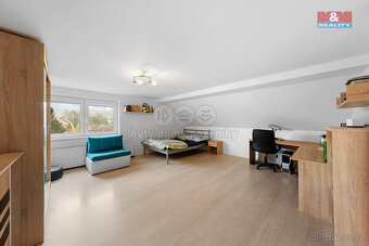 Prodej rodinného domu, 260 m², Velký Šenov - 15
